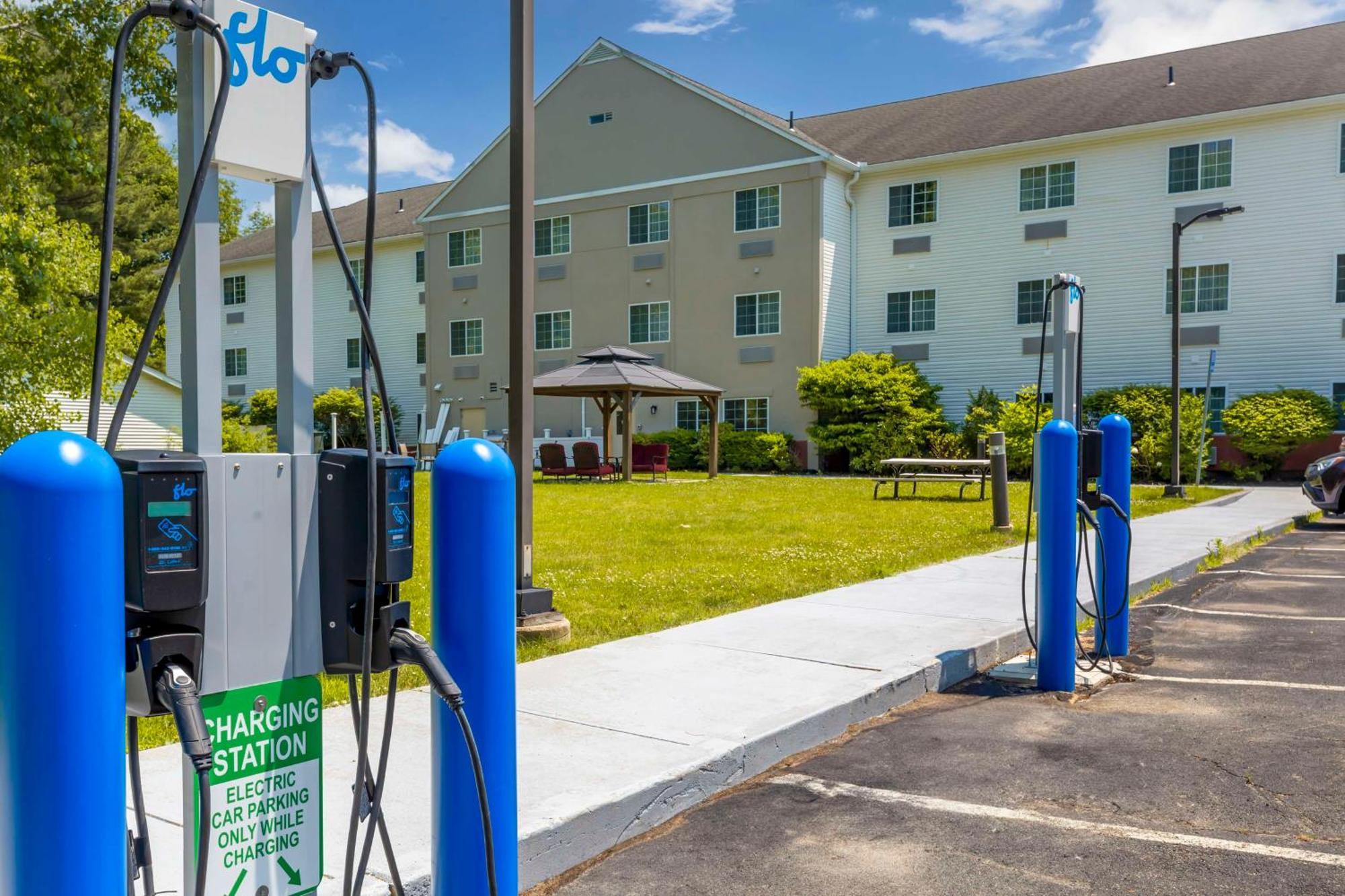 Best Western Plus Berkshire Hills Inn & Suites Pittsfield Dış mekan fotoğraf