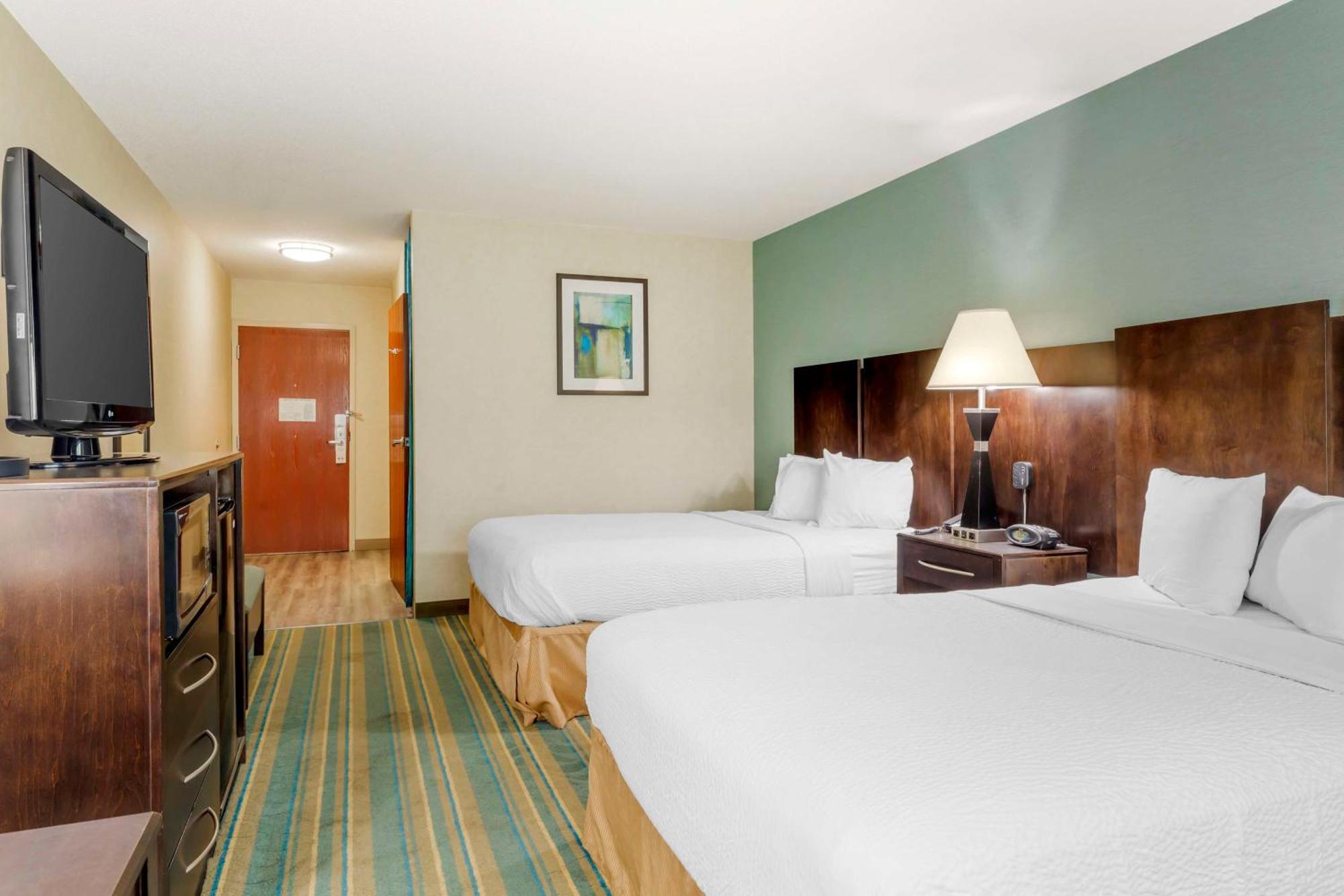 Best Western Plus Berkshire Hills Inn & Suites Pittsfield Dış mekan fotoğraf