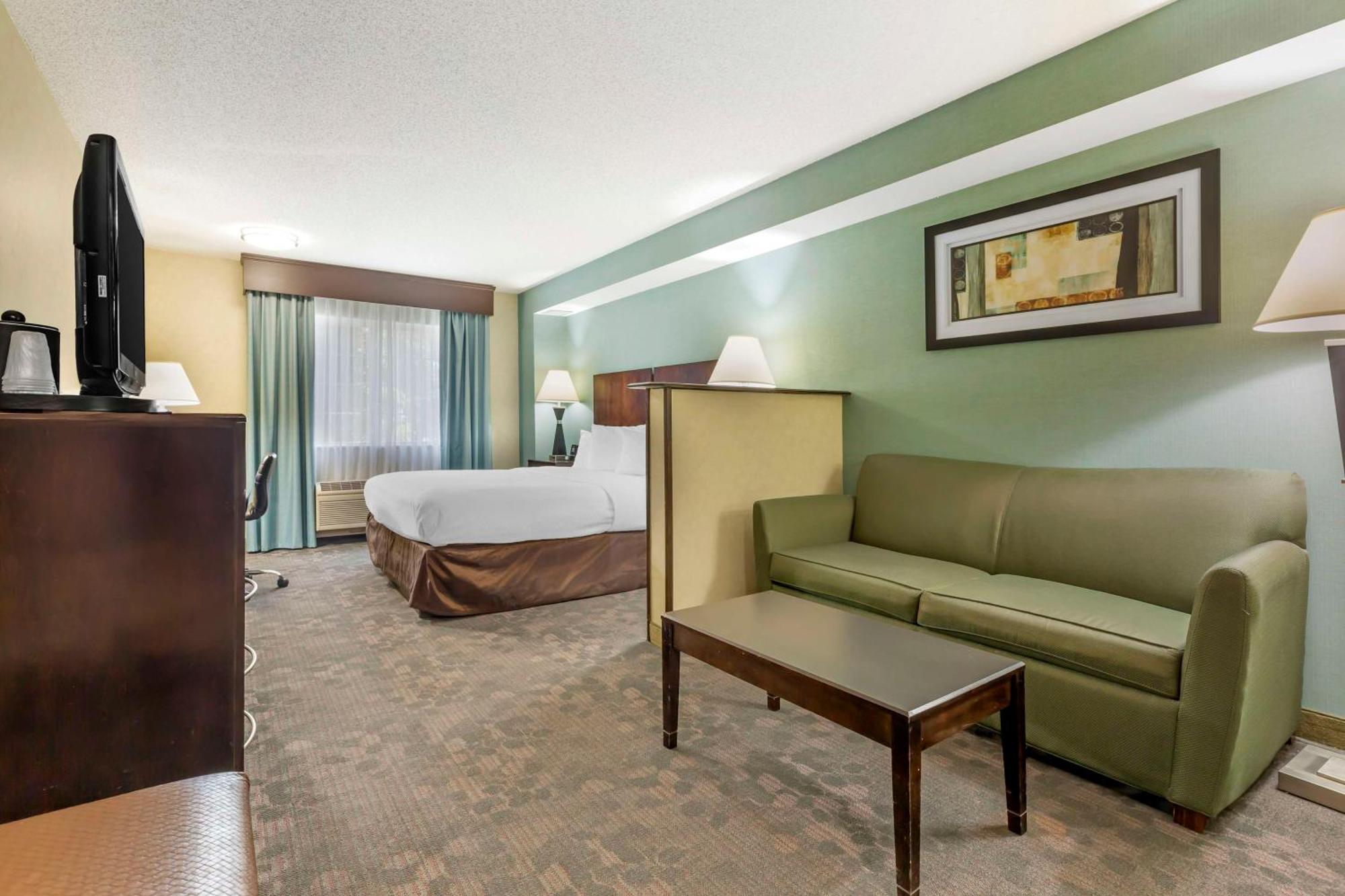 Best Western Plus Berkshire Hills Inn & Suites Pittsfield Dış mekan fotoğraf